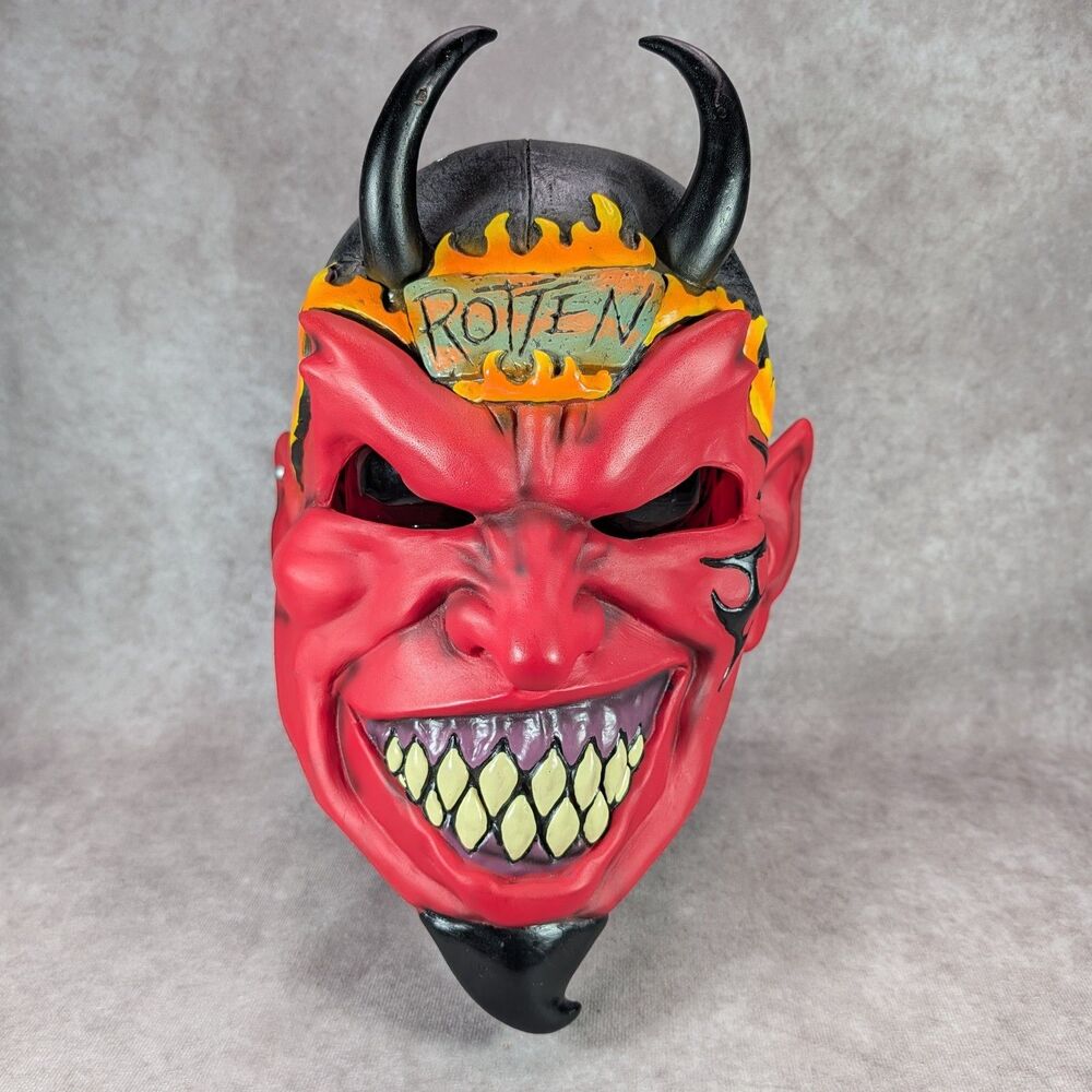 Vintage Disguise Rotten Biker Devil Halloween Mask Latex Red Horns Satan 2004